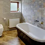 Beck Hall Hotel 4*