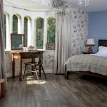 Beck Hall Hotel 4*