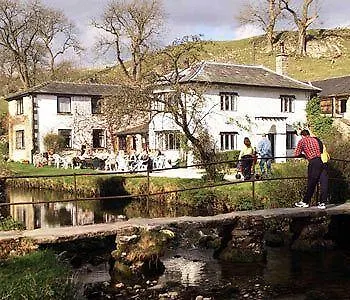 Hotel Beck Hall 4*