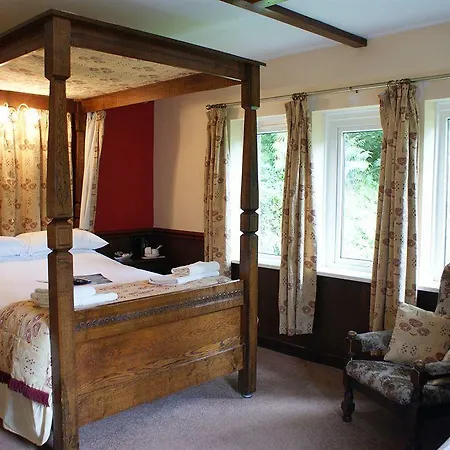 Beck Hall 4*