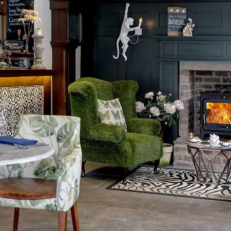 Hotel Beck Hall 4*